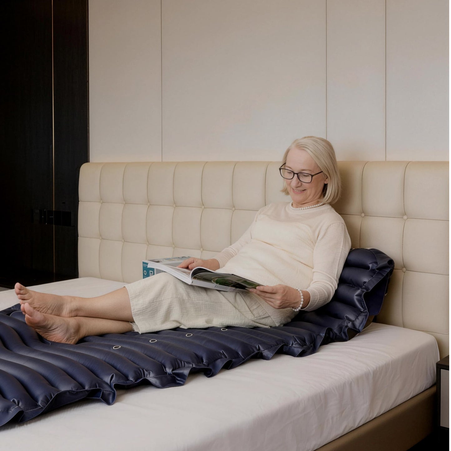Alternating Pressure Mattress with Quiet Electric Pump
