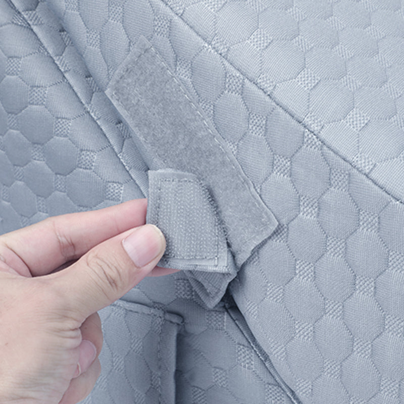 Close-up of the fastener on wedge pillow
